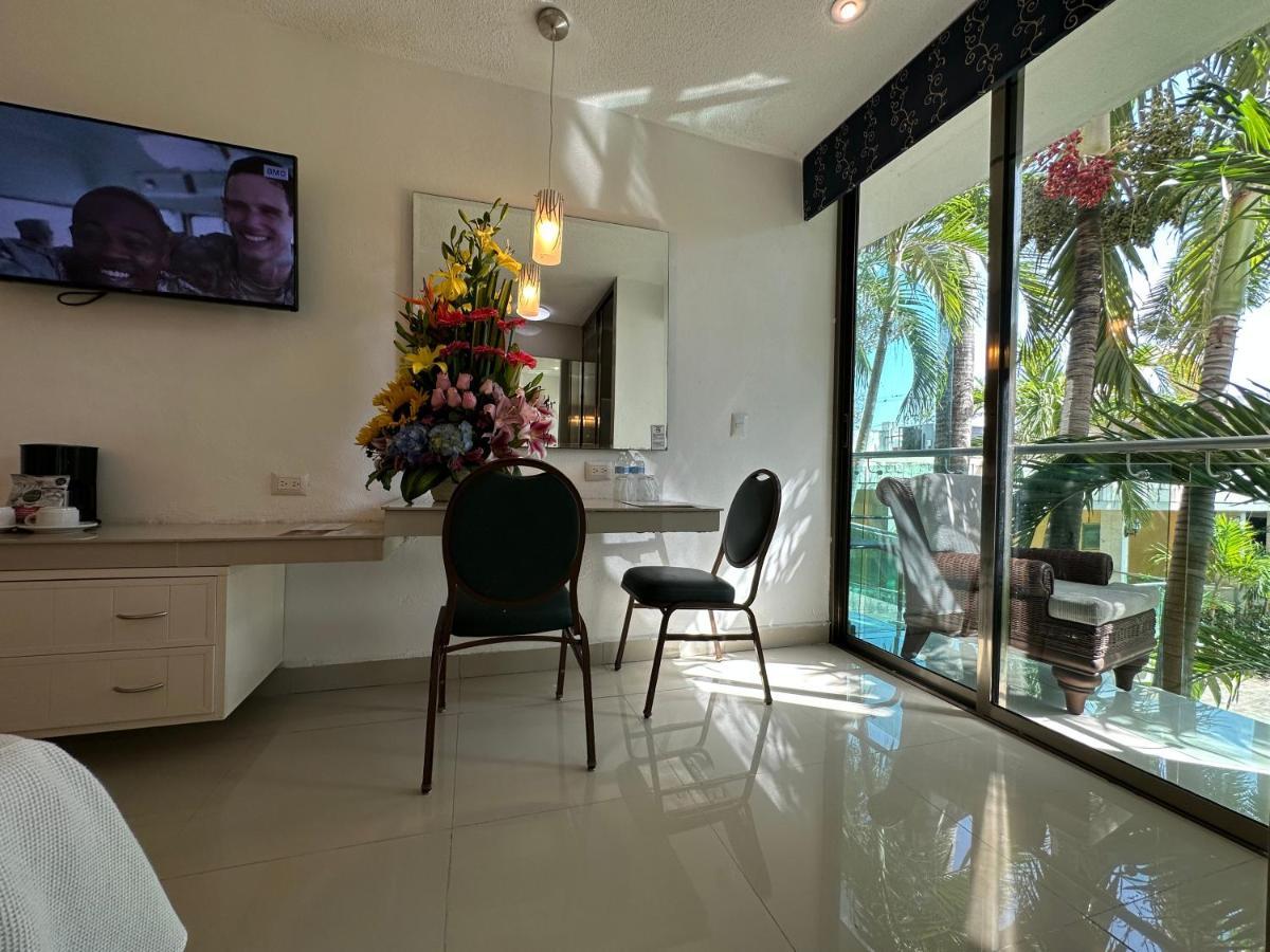 Hotel Plaza Caribe Cancun Luaran gambar