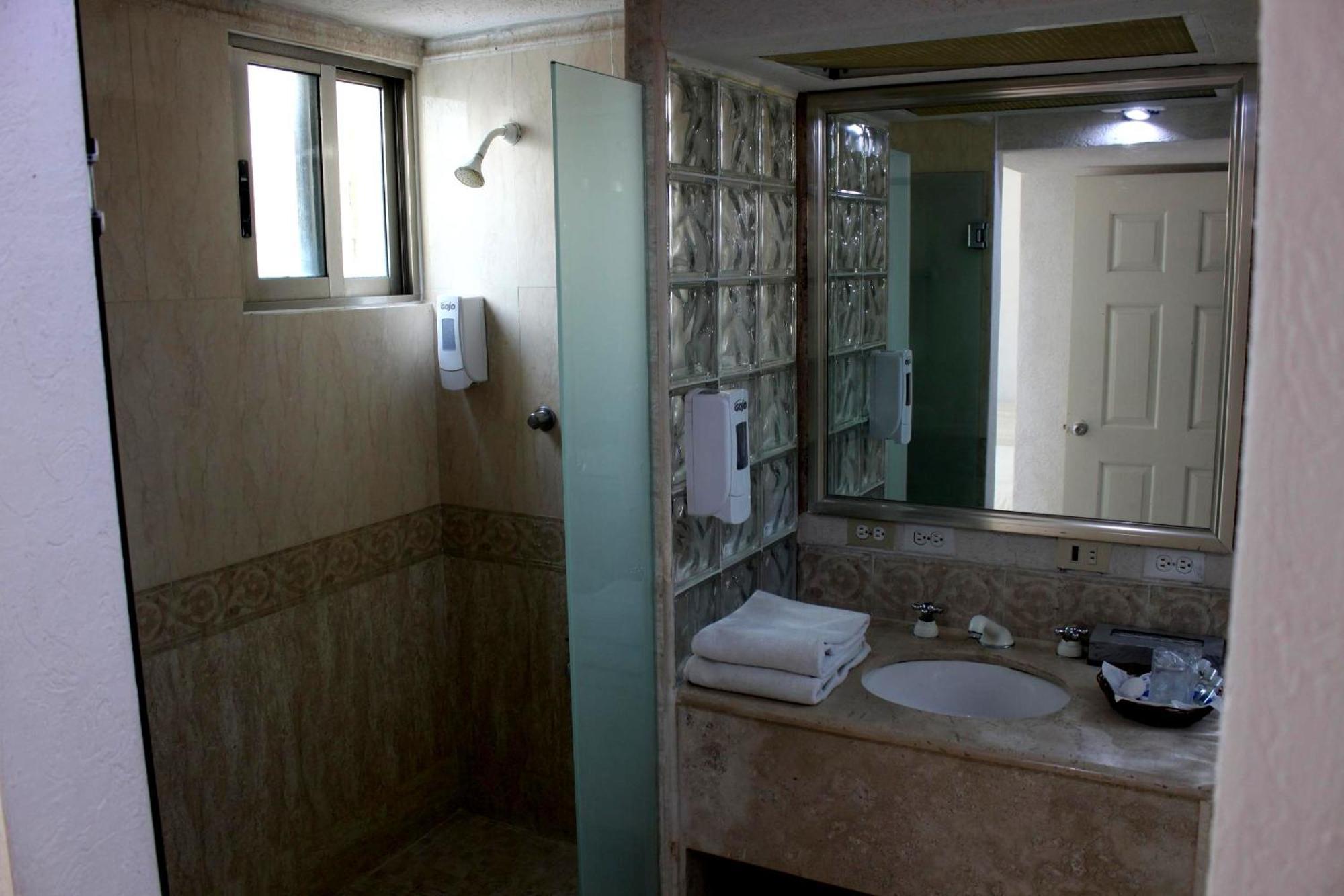 Hotel Plaza Caribe Cancun Luaran gambar