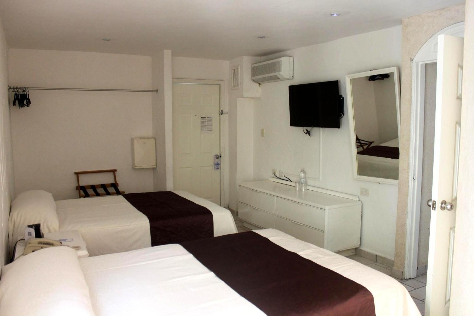 Hotel Plaza Caribe Cancun Luaran gambar