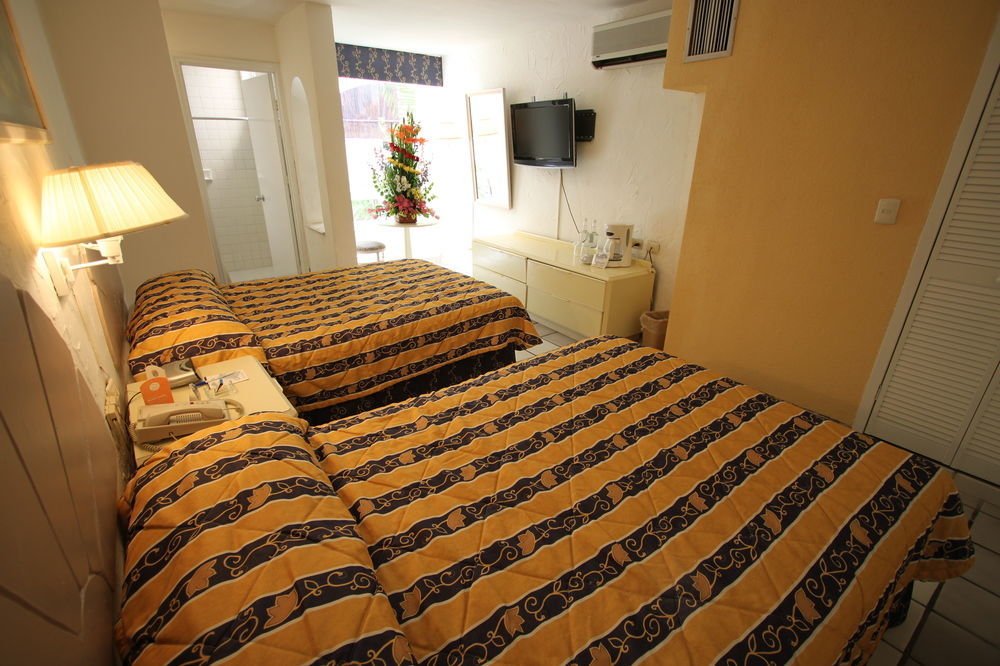 Hotel Plaza Caribe Cancun Luaran gambar