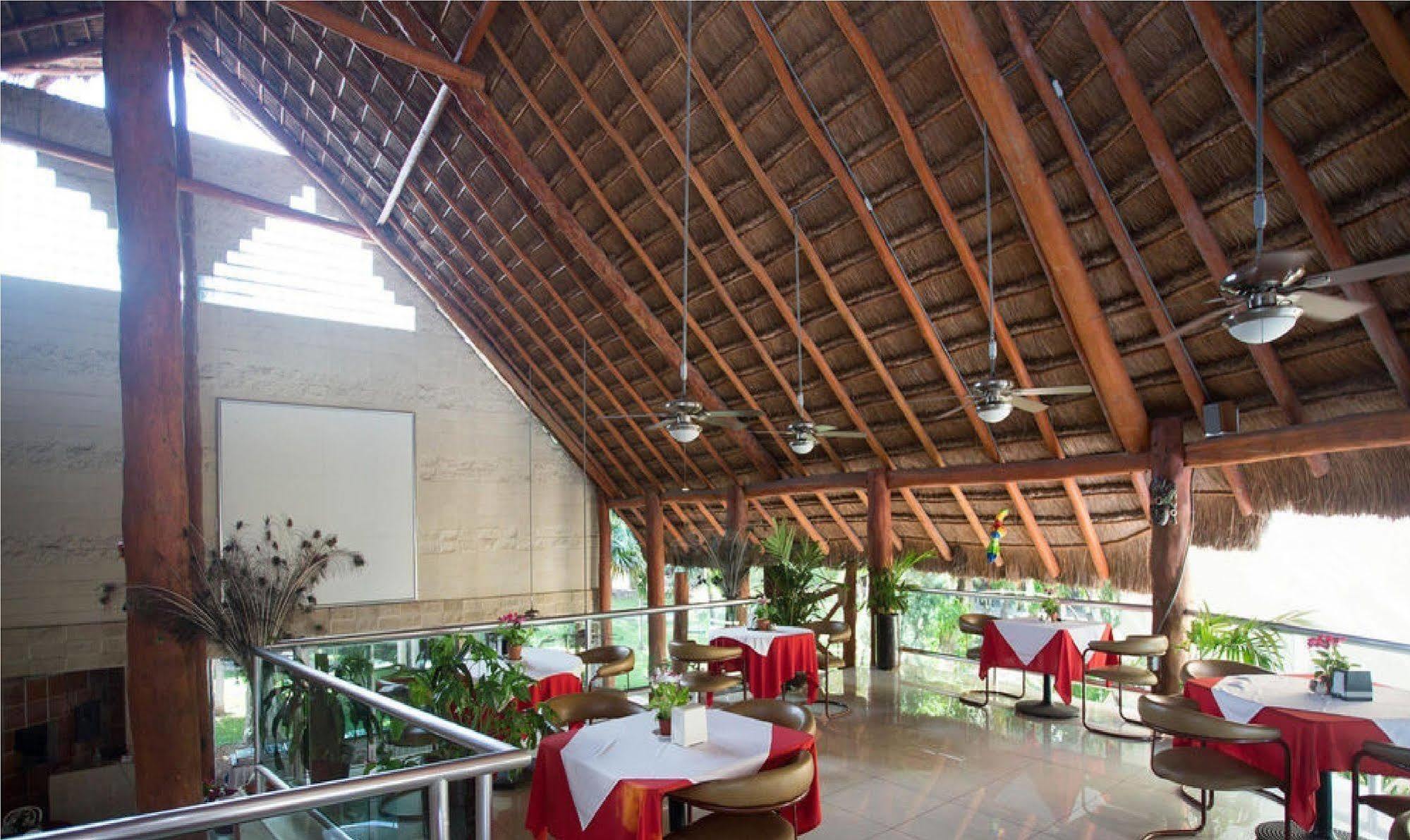 Hotel Plaza Caribe Cancun Luaran gambar