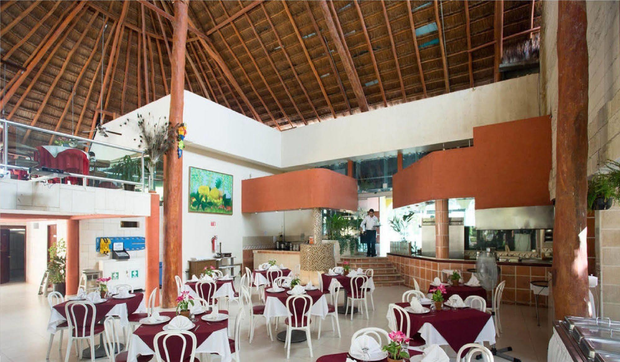 Hotel Plaza Caribe Cancun Luaran gambar